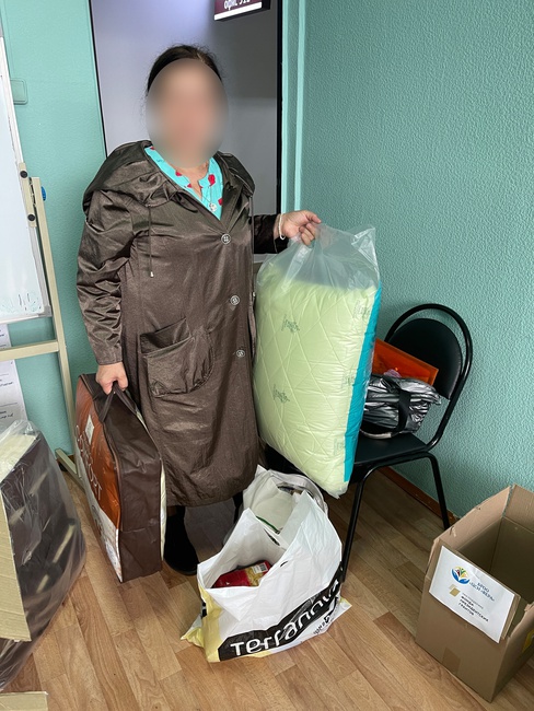 Оказание помощи пожилым беженцам в рамках проекта "Доброта без границ"